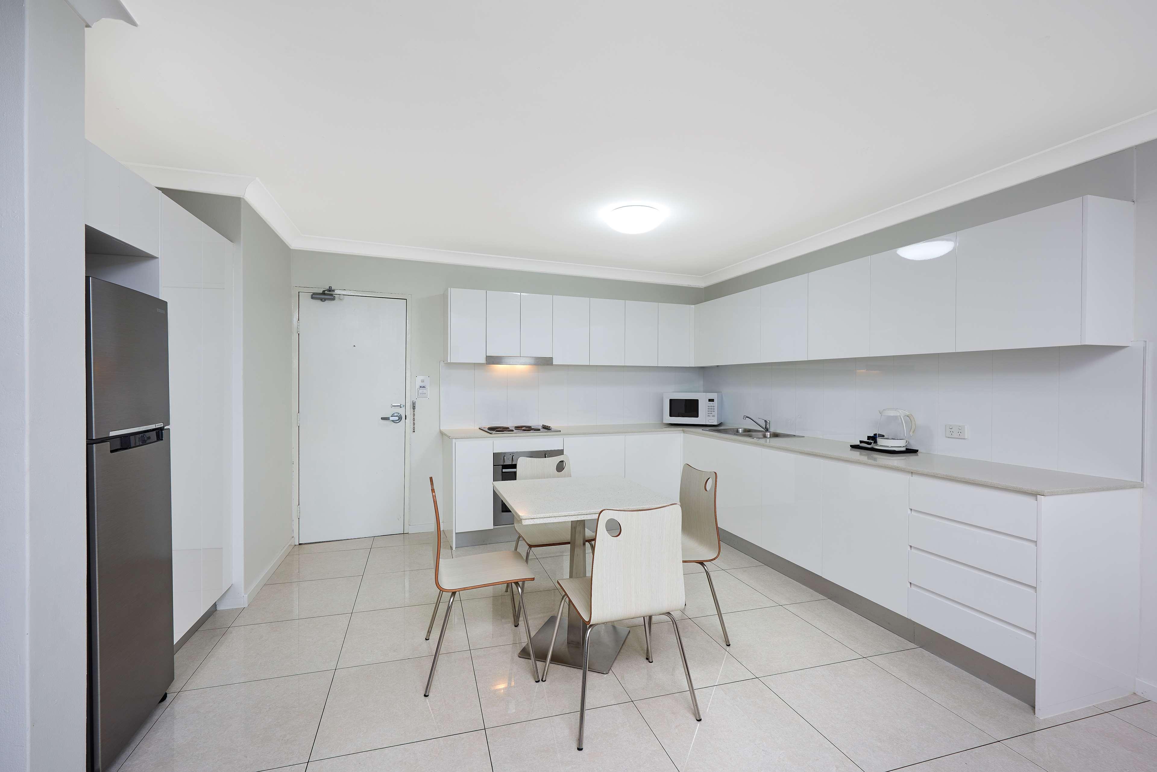 Best Western Casula Motor Inn Exterior photo