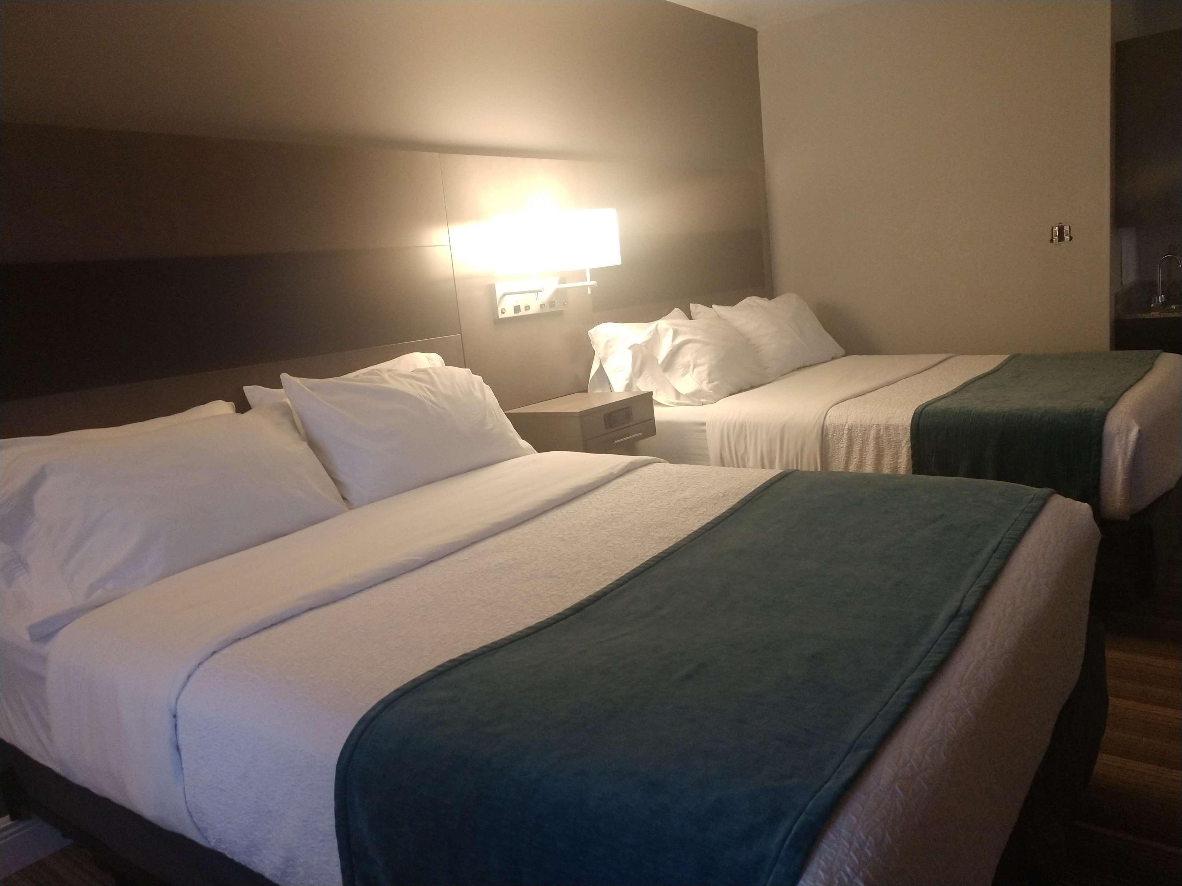 Best Western Casula Motor Inn Exterior photo