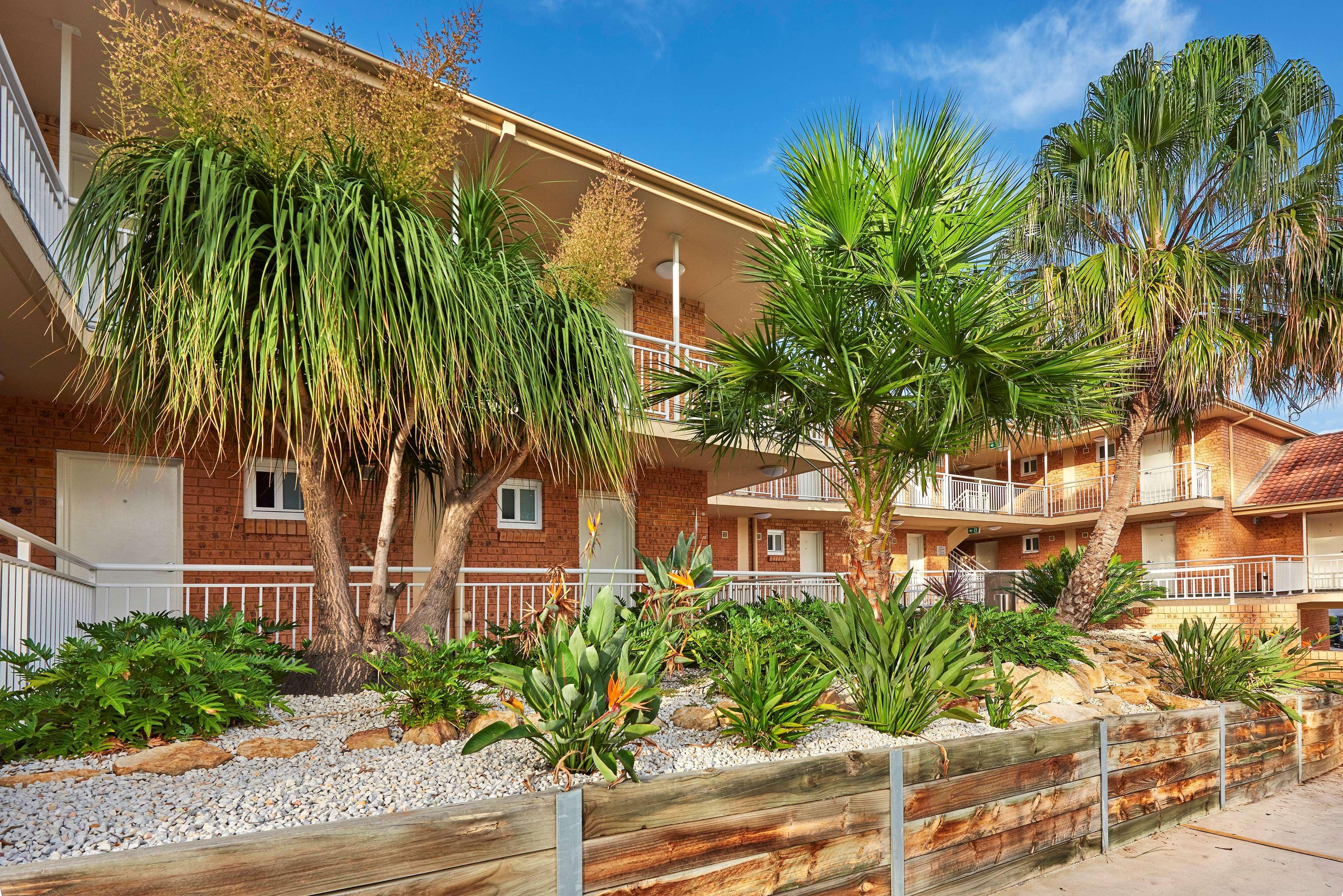 Best Western Casula Motor Inn Exterior photo