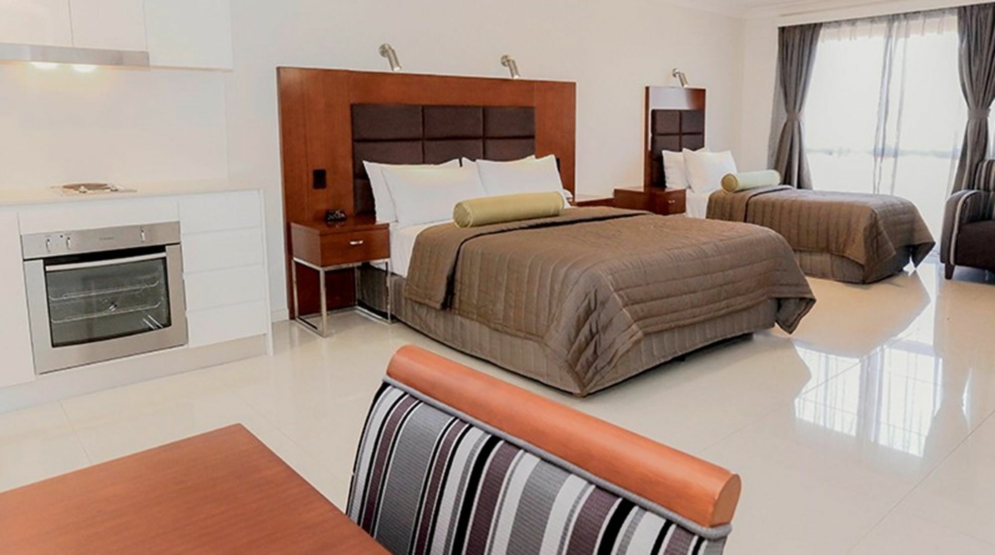 Best Western Casula Motor Inn Exterior photo